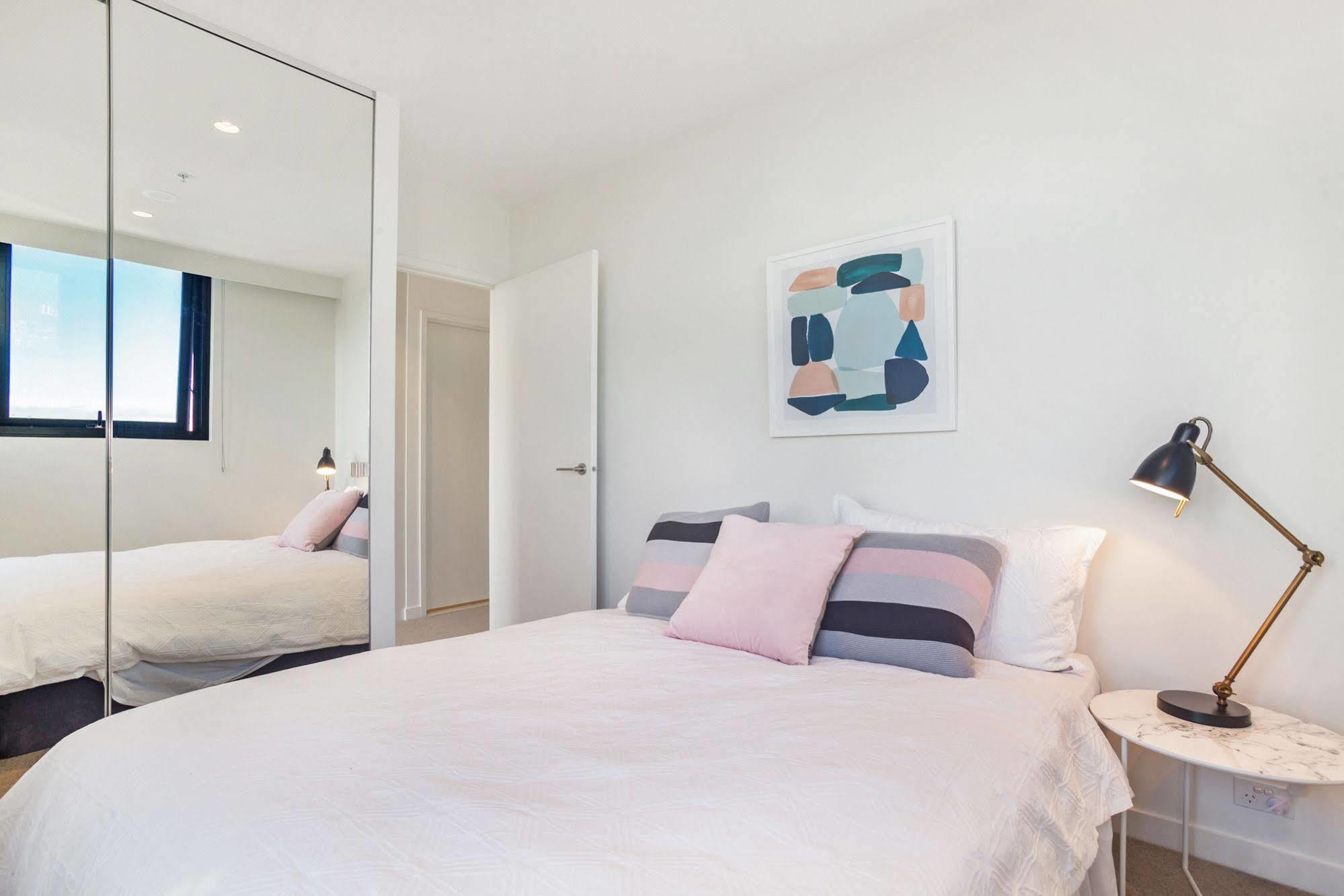 Serviced Apartments Melbourne - Platinum Exterior foto